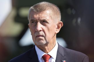 Babiš vede řeči, že by si lidé klidně mohli koupit dluh státu ze svých úspor. Nesmysl, reagují ekonomové - Novinky